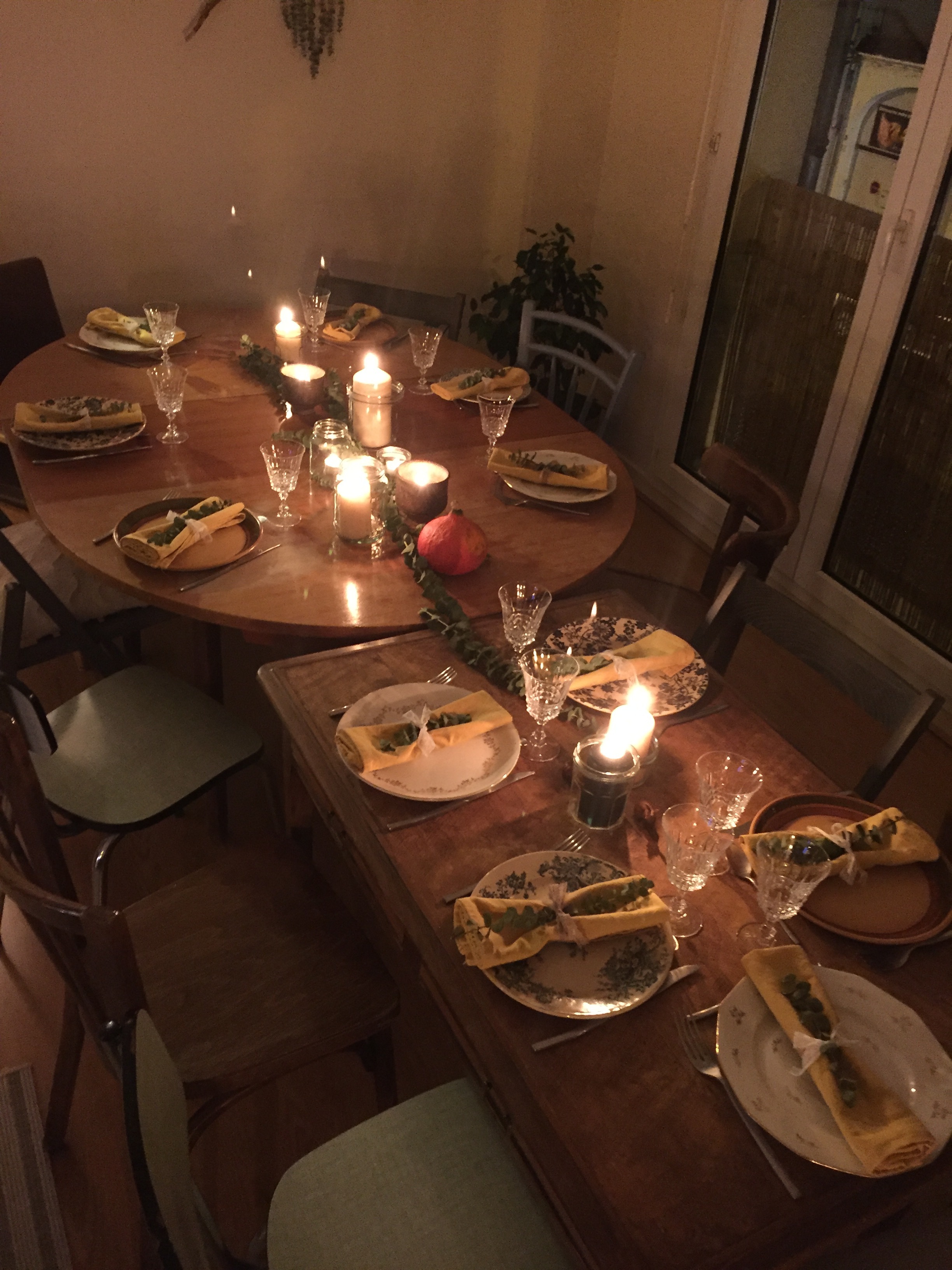 A beautifully set thanksgiving dinner table!