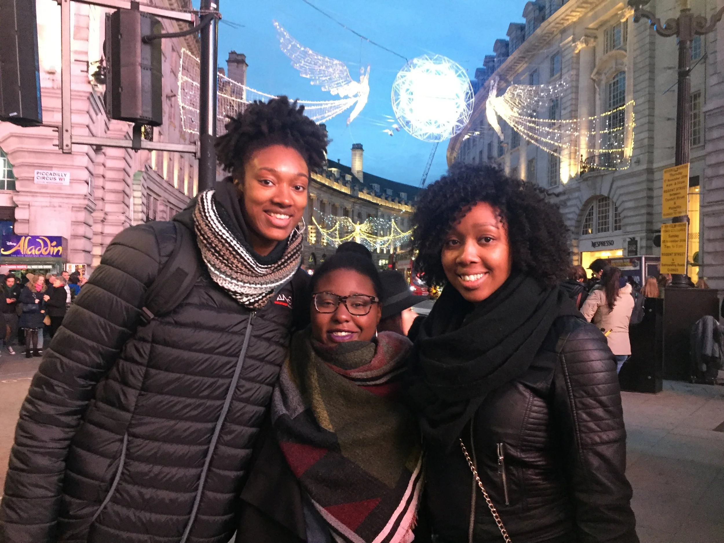 Group picture in front of one of the lights!