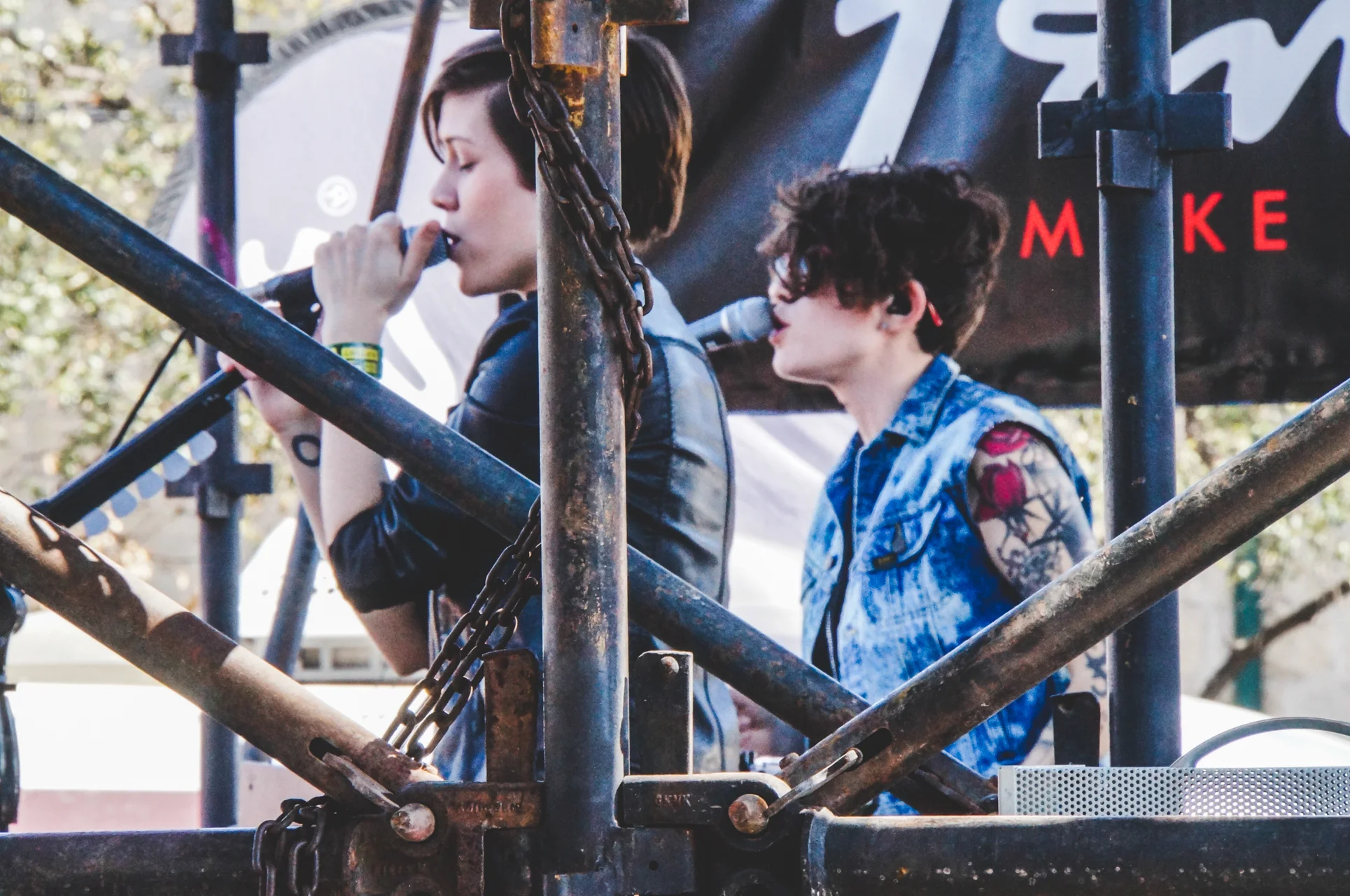 Tegan and Sara