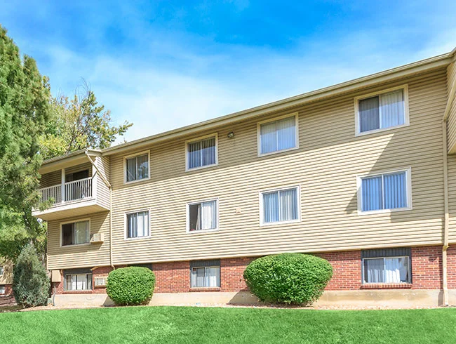 DENVER, CO · 390 UNITS · MULTI-FAMILY · 1972 Located in Thornton, north of Denver, Timber Lodge is a 390-unit apartment community built in 1972. Each unit is fully renovated with wood-plank flooring and gracious walk-in closets. The community offers three swimming pools, a business center, a fitness center, a dog park and a playground, and spacious picnic areas with BBQs. Timber Lodge is conveniently located less than 9 miles north of Downtown Denver with close proximity to Interstate 25, Highway 36 and Denver International Airport.