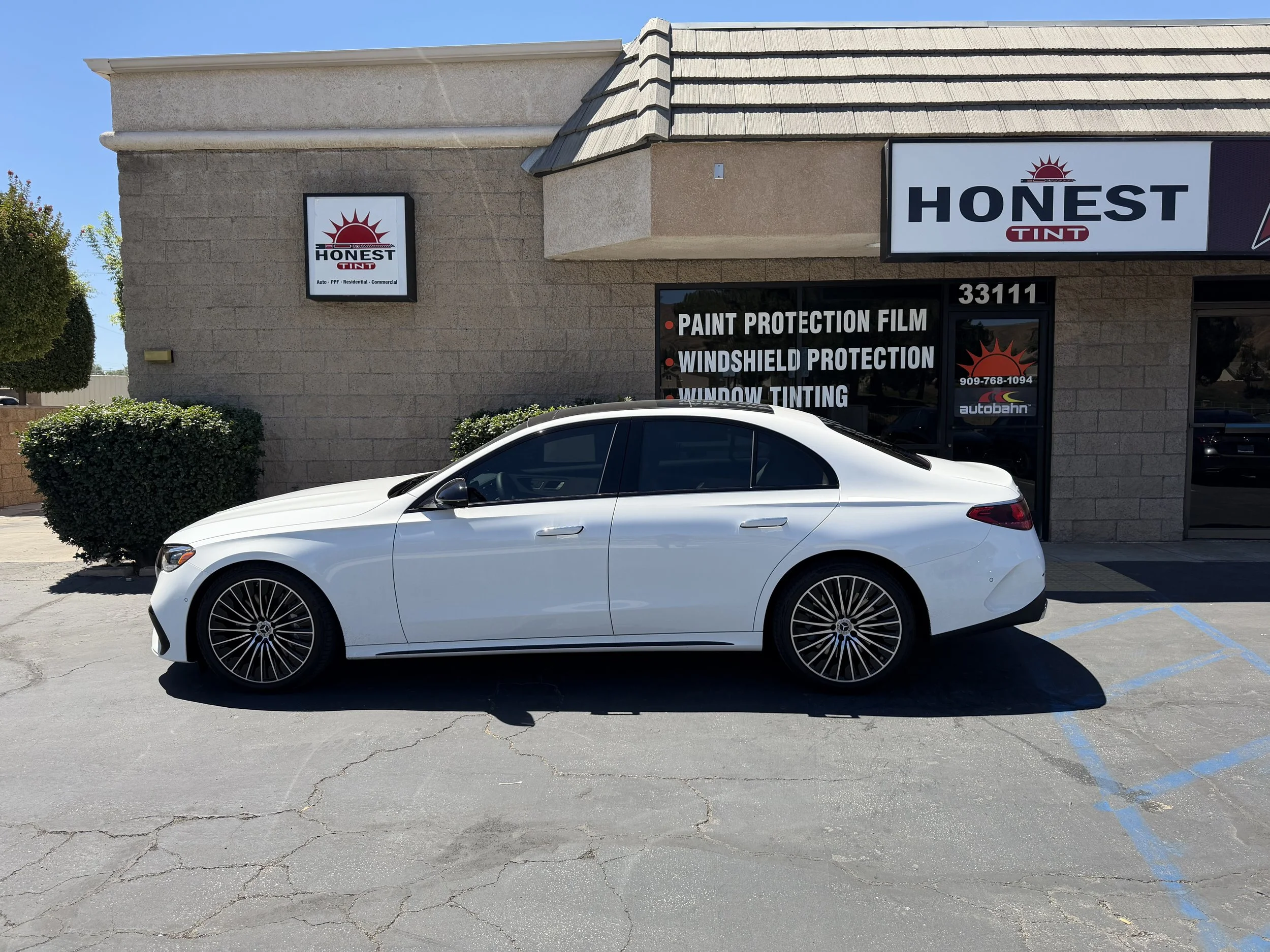 Mercedes Benz Tinted with i3+