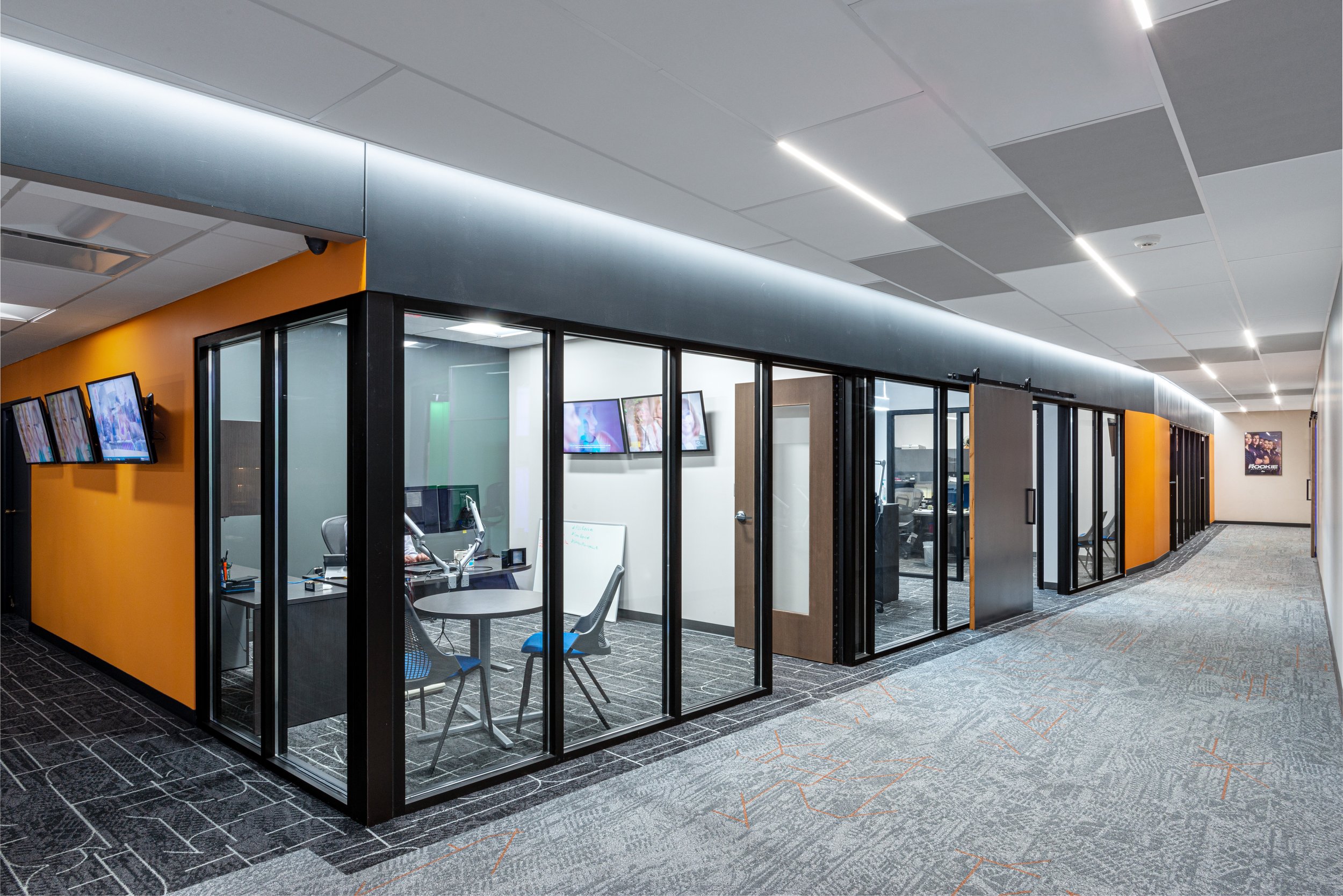Commercial architectural photographer Al Ensley's work of an interior corporate office.