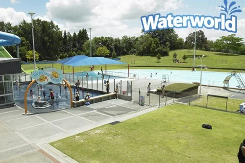 WATERWORLD Easily accessed off Te Rapa Road, Waterworld is a multi-pool facility and the largest swimming complex in the Waikato region.