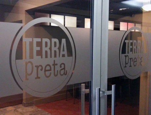 5x4+-+Frosted+Vinyl+-+Terra+Preta+1.jpg