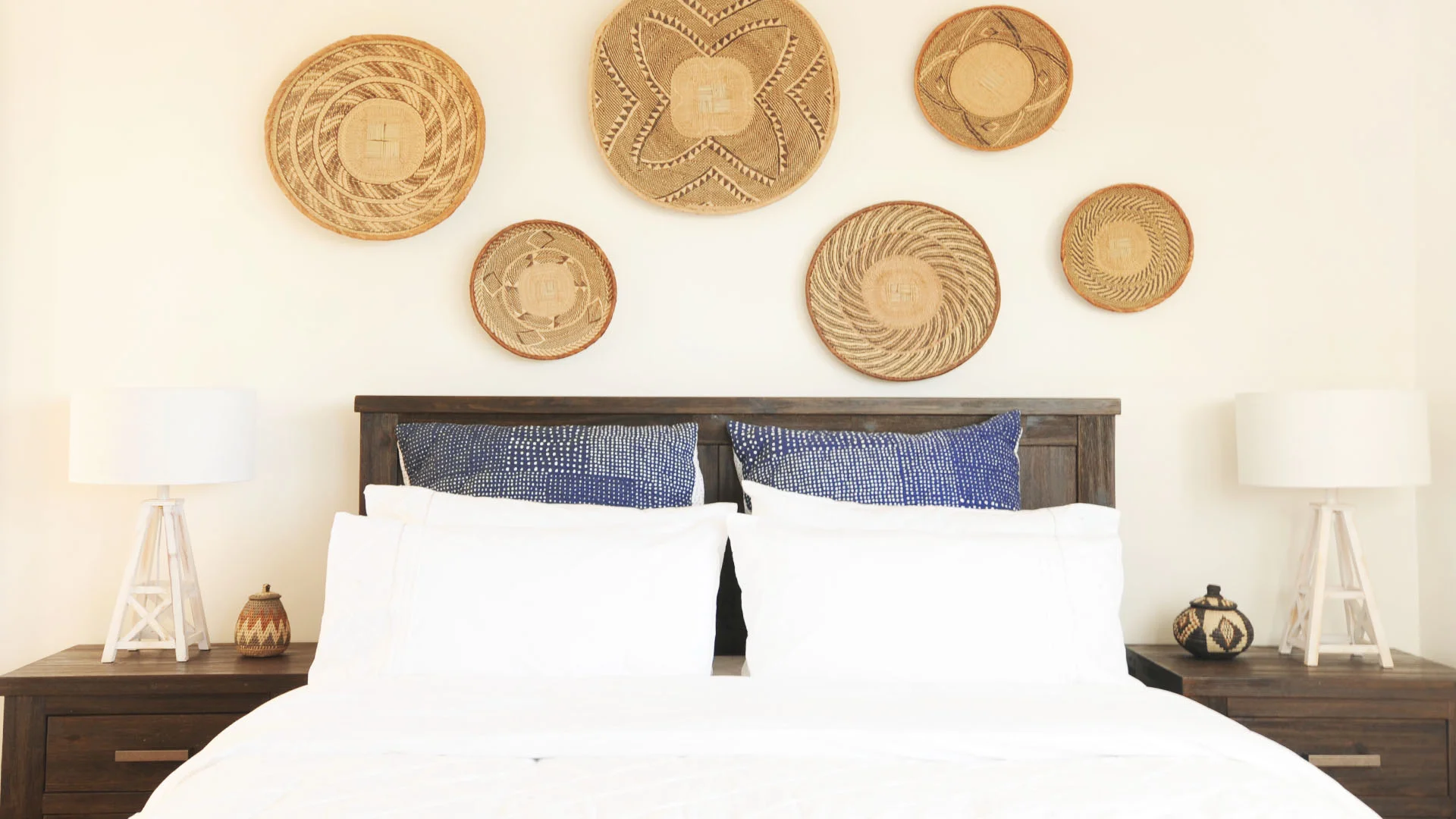 Amanzi beach house Jervis Bay_ luxury stays.jpg