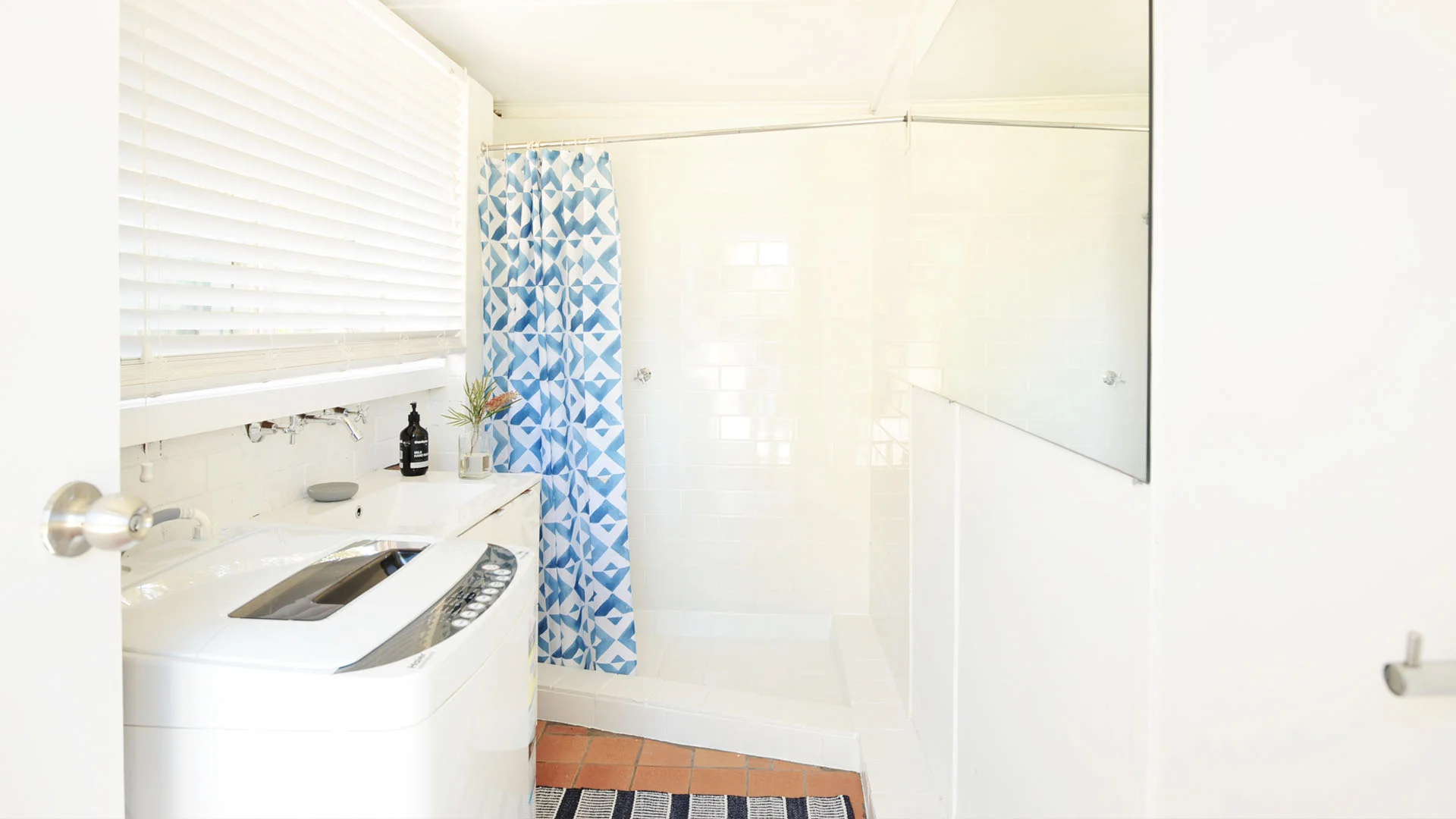 Amanzi beach house bathrooms