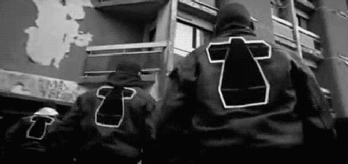 tumblr_miajptMmDZ1ql5tt2o1_500.gif