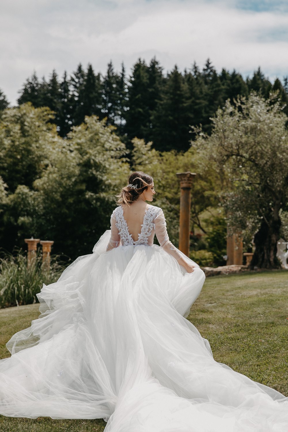 Josie &amp; Solomon The Aerie Oregon Luxury Wedding Photography