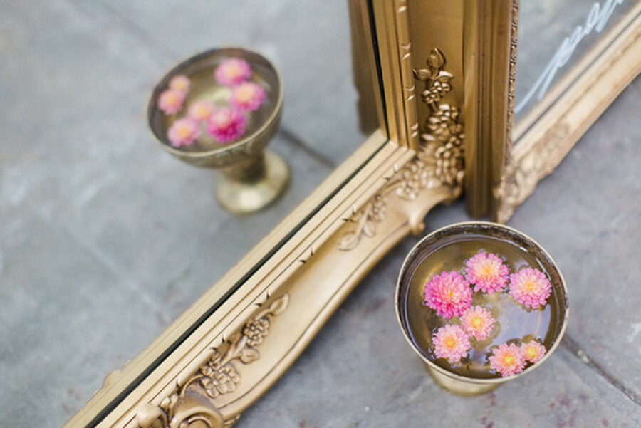 snowberry-event-design-port-townsend-gold-fram-mirror-floating-flowers.jpg