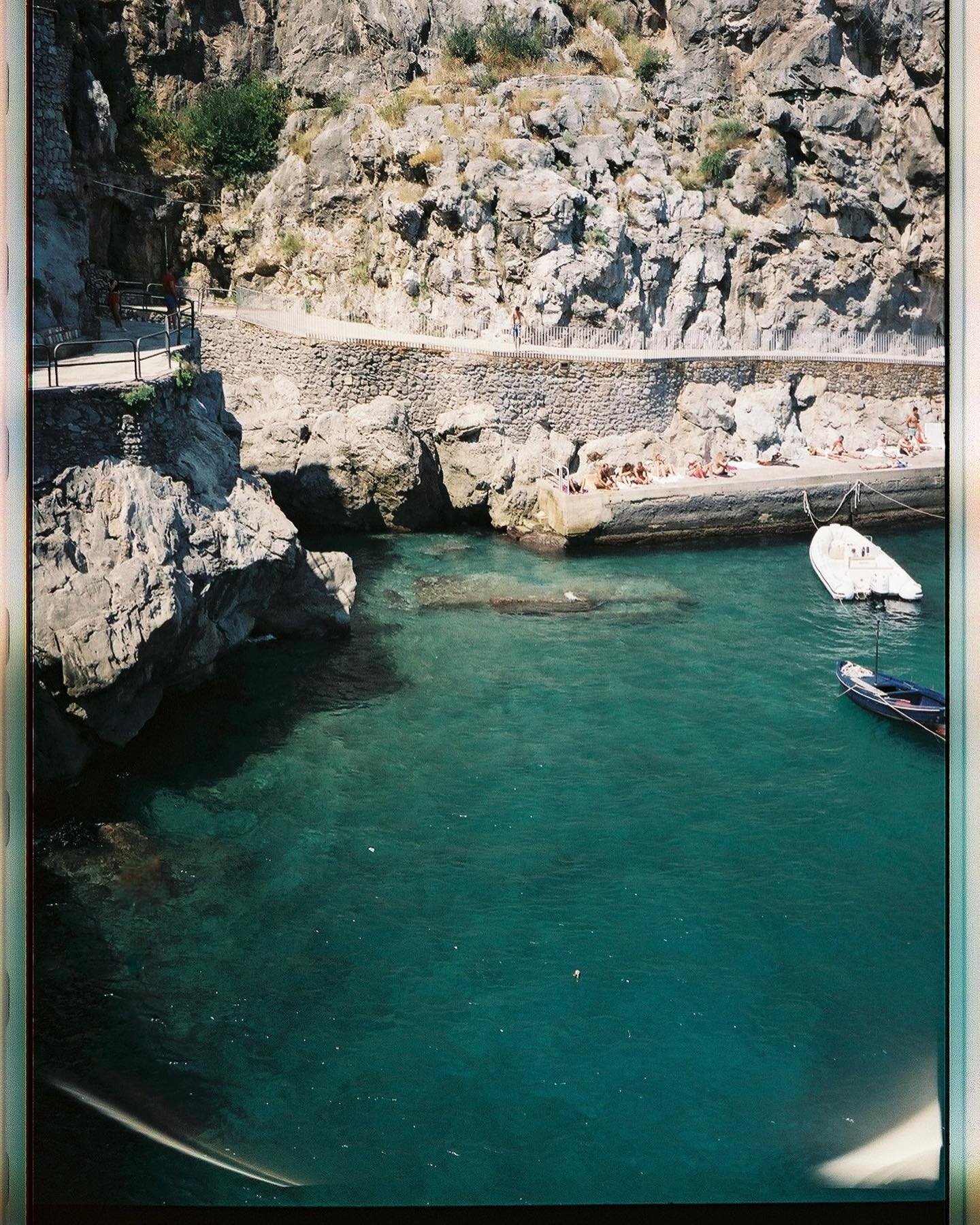 Sun Drenched Turquoise Expanses 
Marina di Praia, Amalfi Coast
July 2022

.
.
.
.
.
.

#kodakmoments #film# #35mm #madewithkodak #filmphotography #onfilm #filmforever #kodakmoments #film #daily35mm #35mm #madewithkodak #kodakportra400 #filmcommunity 