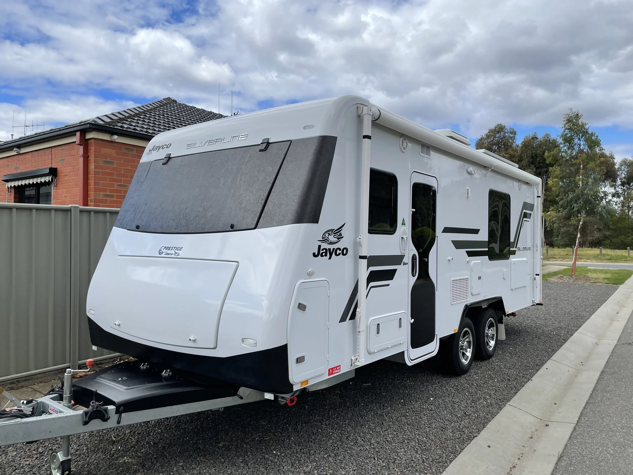 Wrapped_On_Vinyl_Caravan_PPF9894.jpg
