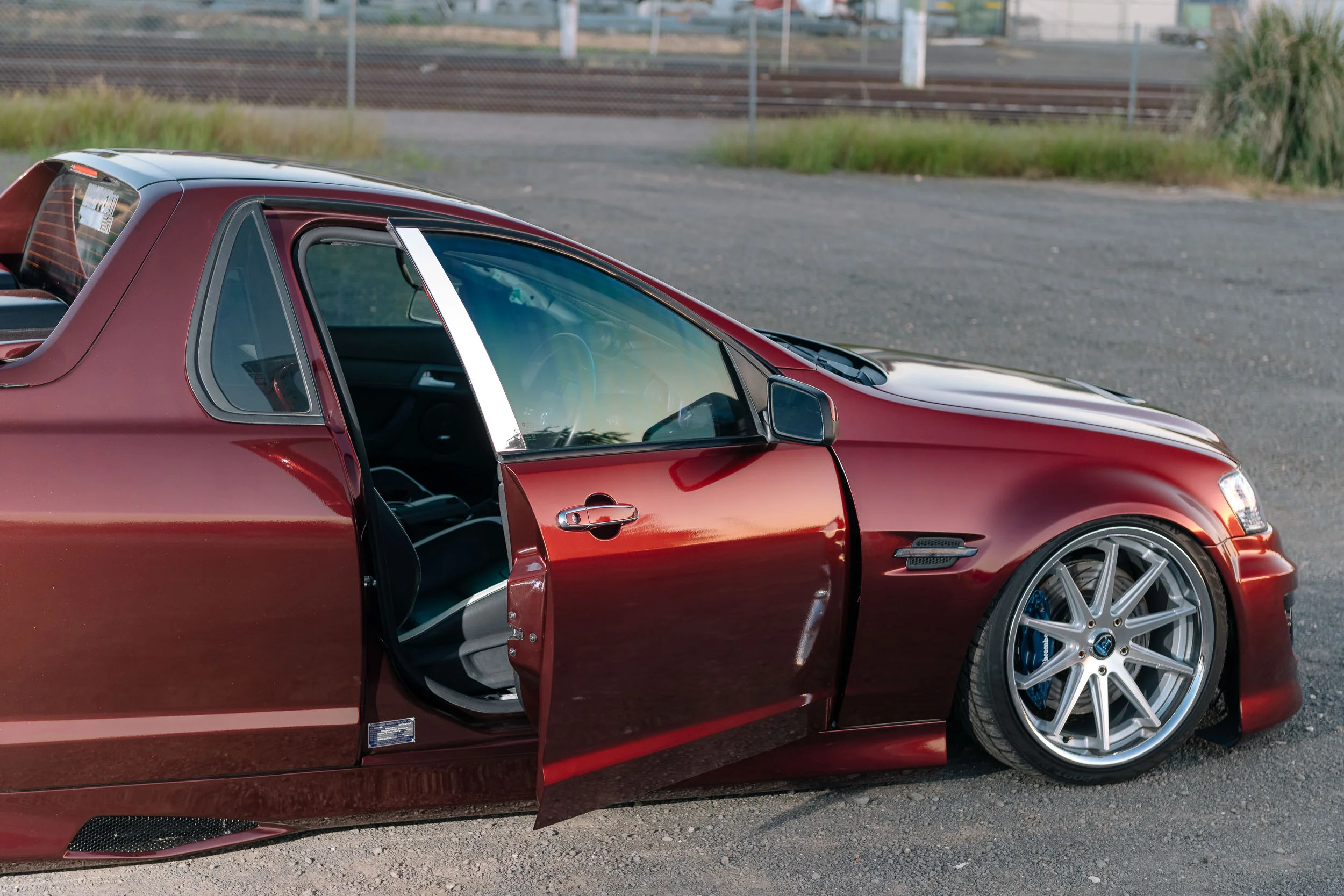 VE HSV Maloo KPMF Red/Black Irridescent 2 tone — Wrapped on Vinyl
