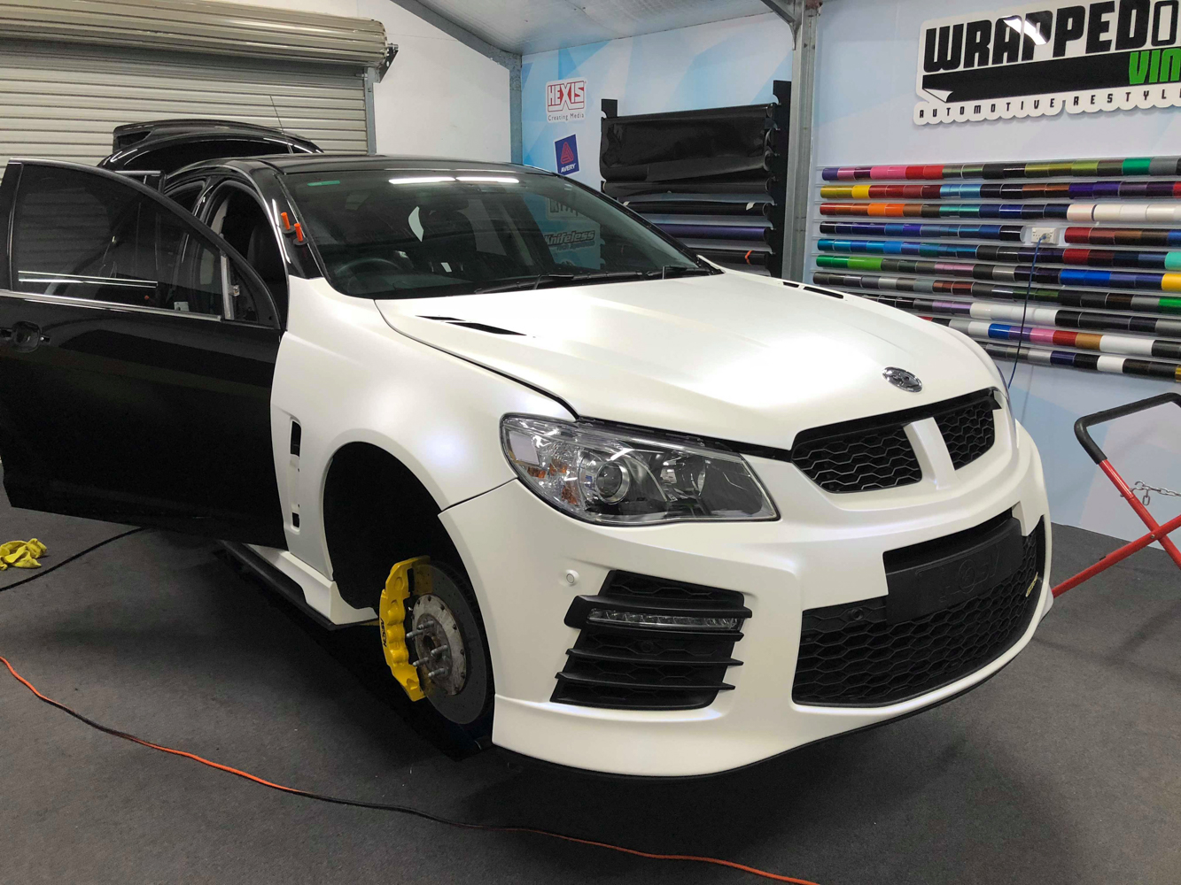 Wrapped_On Vinyl_HSV_GTS_VF_KPMF_MATTE_White-blue_Irridescent-26.jpg