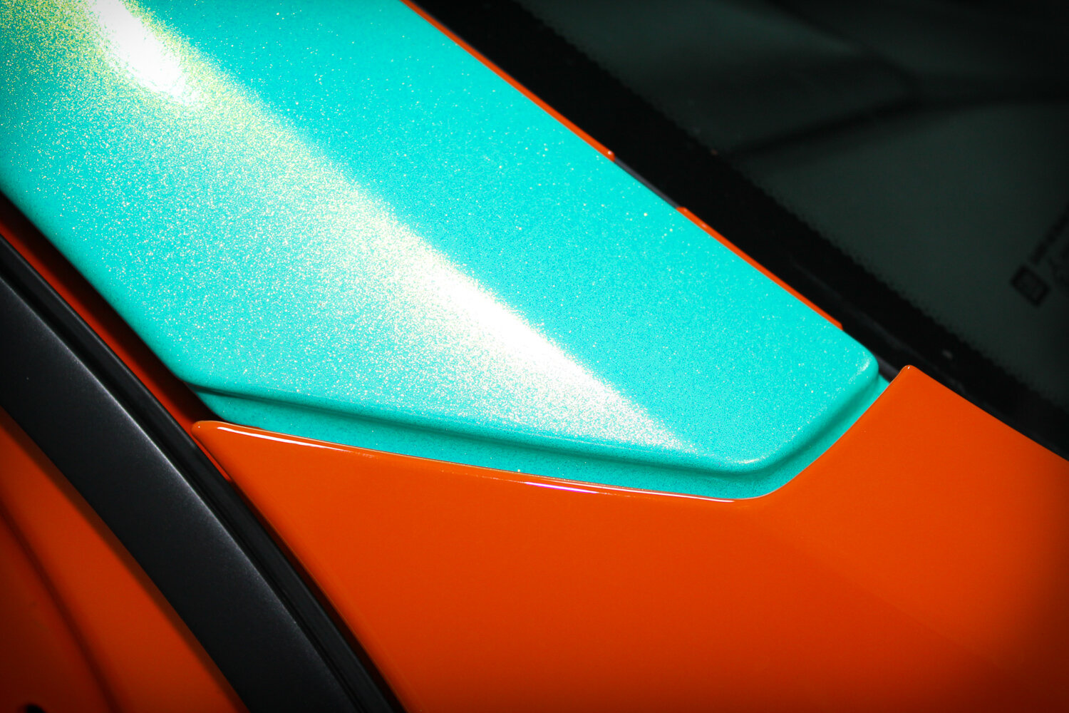 Wrapped_On Vinyl_HSV_Holden_VF_HEXIS_TIFFANY BLUE_ KPMF_STARLIGHT_GLOSS-7.jpg