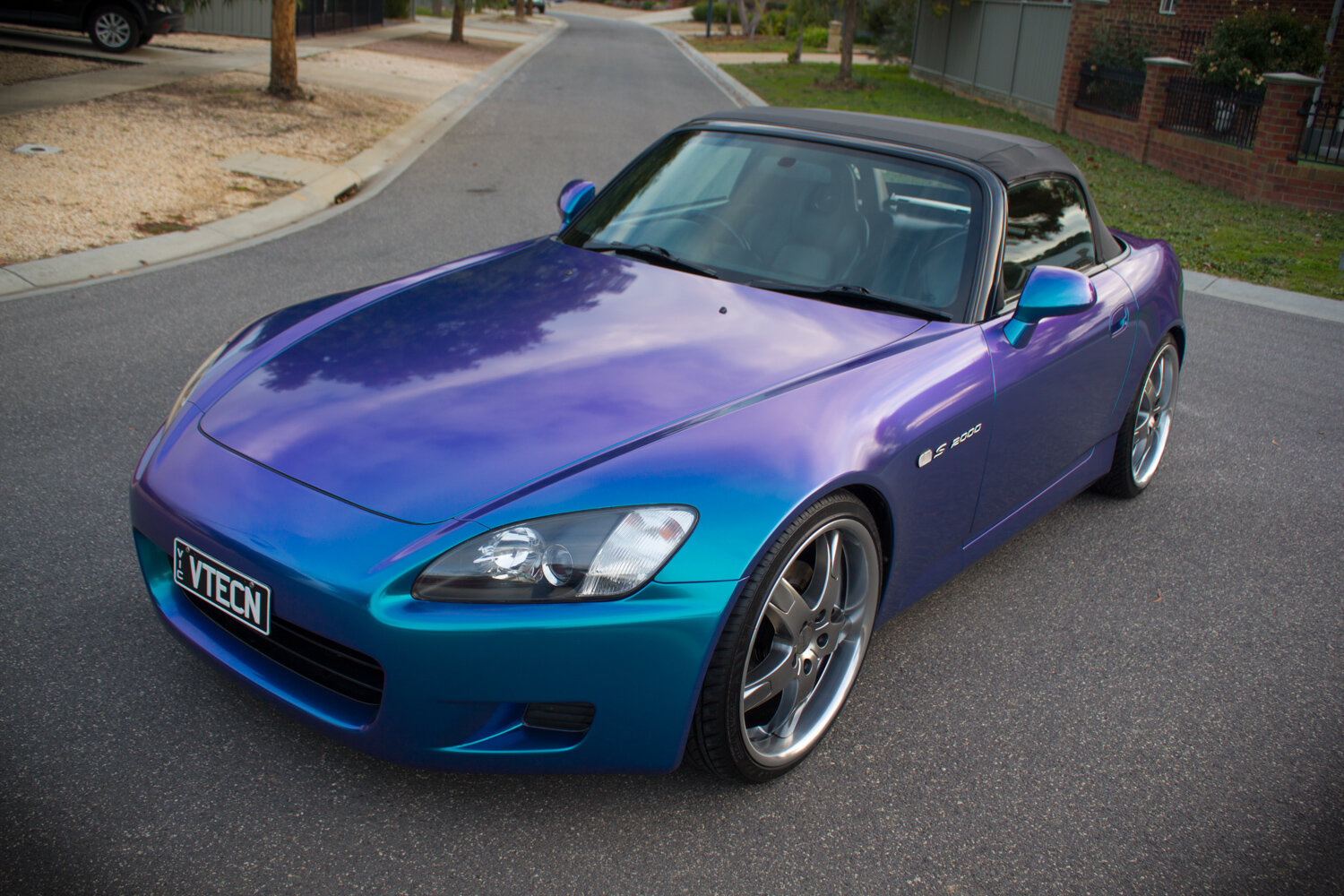 ORAFOL_VINYL_WRAP_ULTRAMARINE_VIOLET_WRAPPED_ON_VINYL_BENDIGO_HONDA_S2000-4.jpg