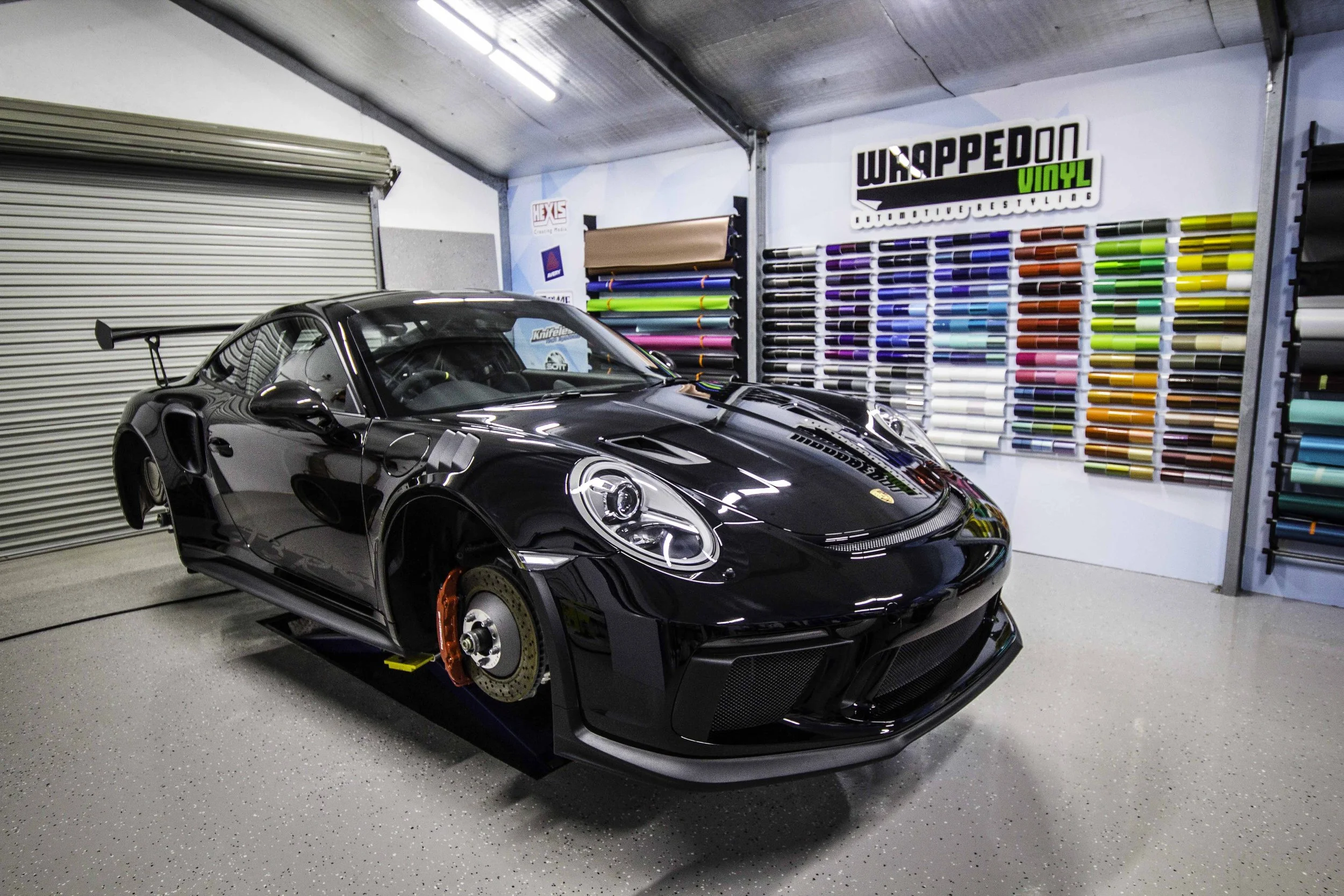 Hexis_Bodyfence_Porsche_GT3RS_WRAPPED_ON_VINYL-2.jpg