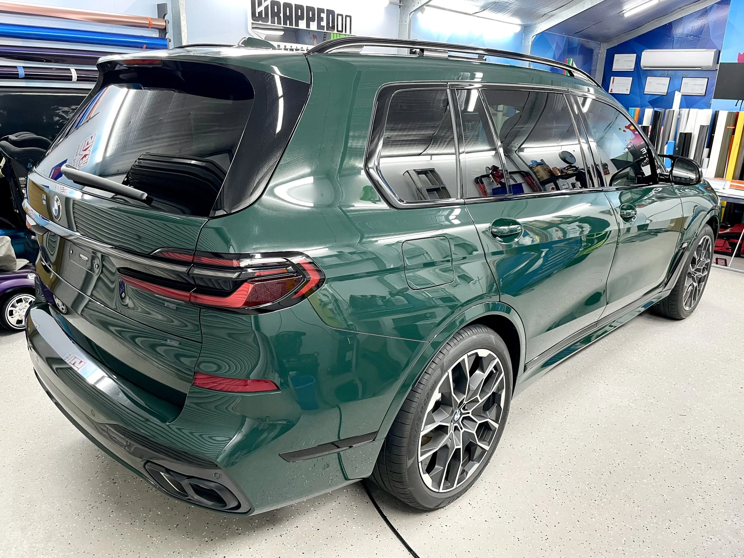 Wrapped_On_Vinyl_Gloss_PPF5634.jpg