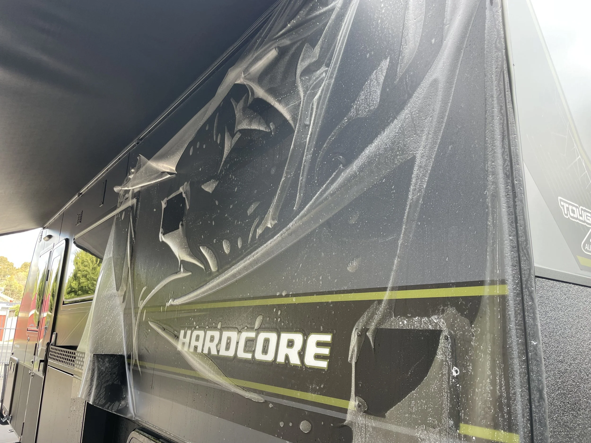 Wrapped_On_Vinyl_Caravan_PPF9078.jpg