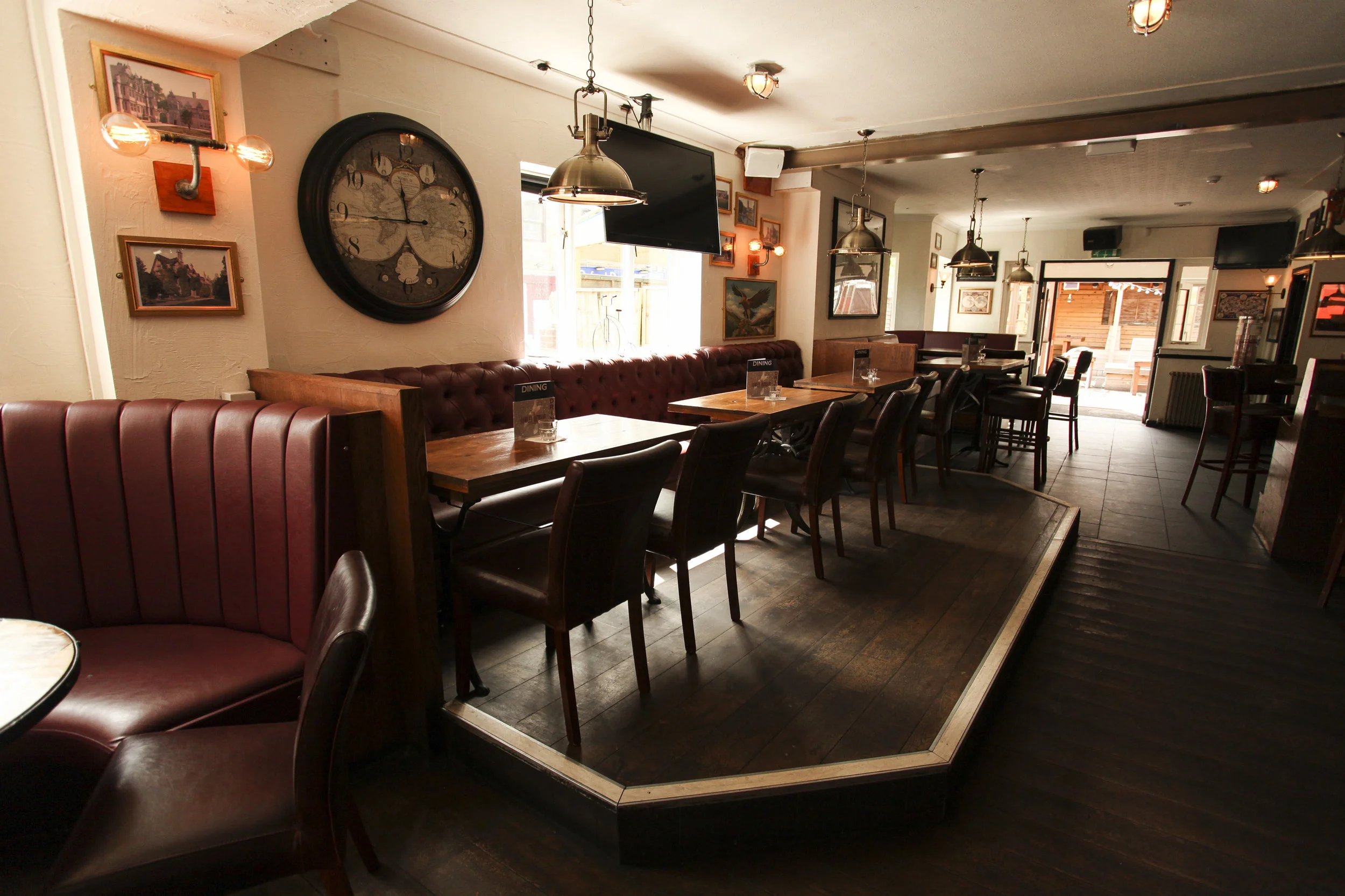 Rustic Interior at The Cowley Retreat