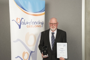Graham Smith win Emergency Services Award.jpg
