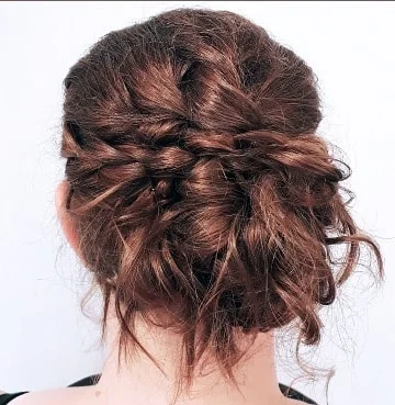 textured-boho-bun-bridesmaid-hair-vegan-crueltyfree-berkshire.jpg