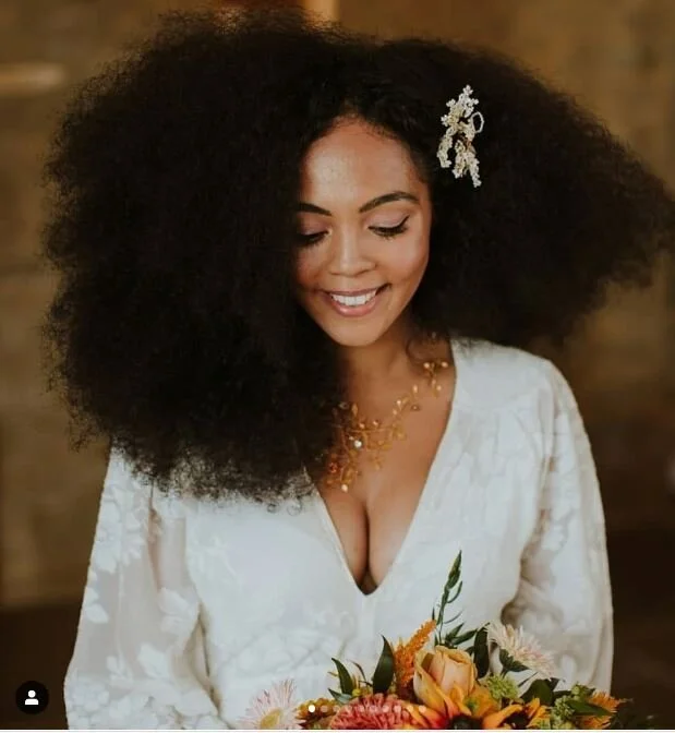  Embrace your natural curls! 