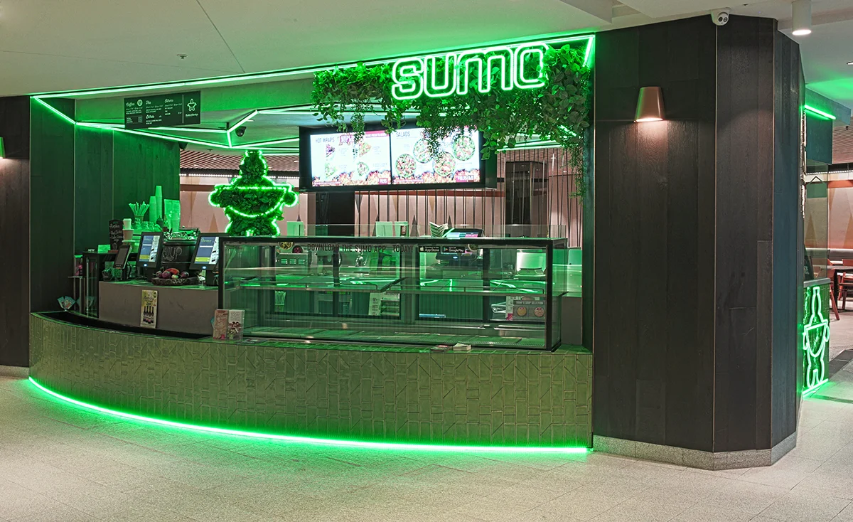 Sumo Salad lighting ix.jpg