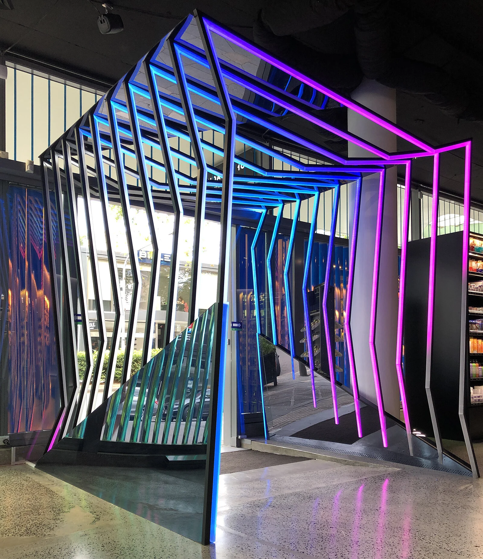 Abundance light sculpture 3d ii.jpg