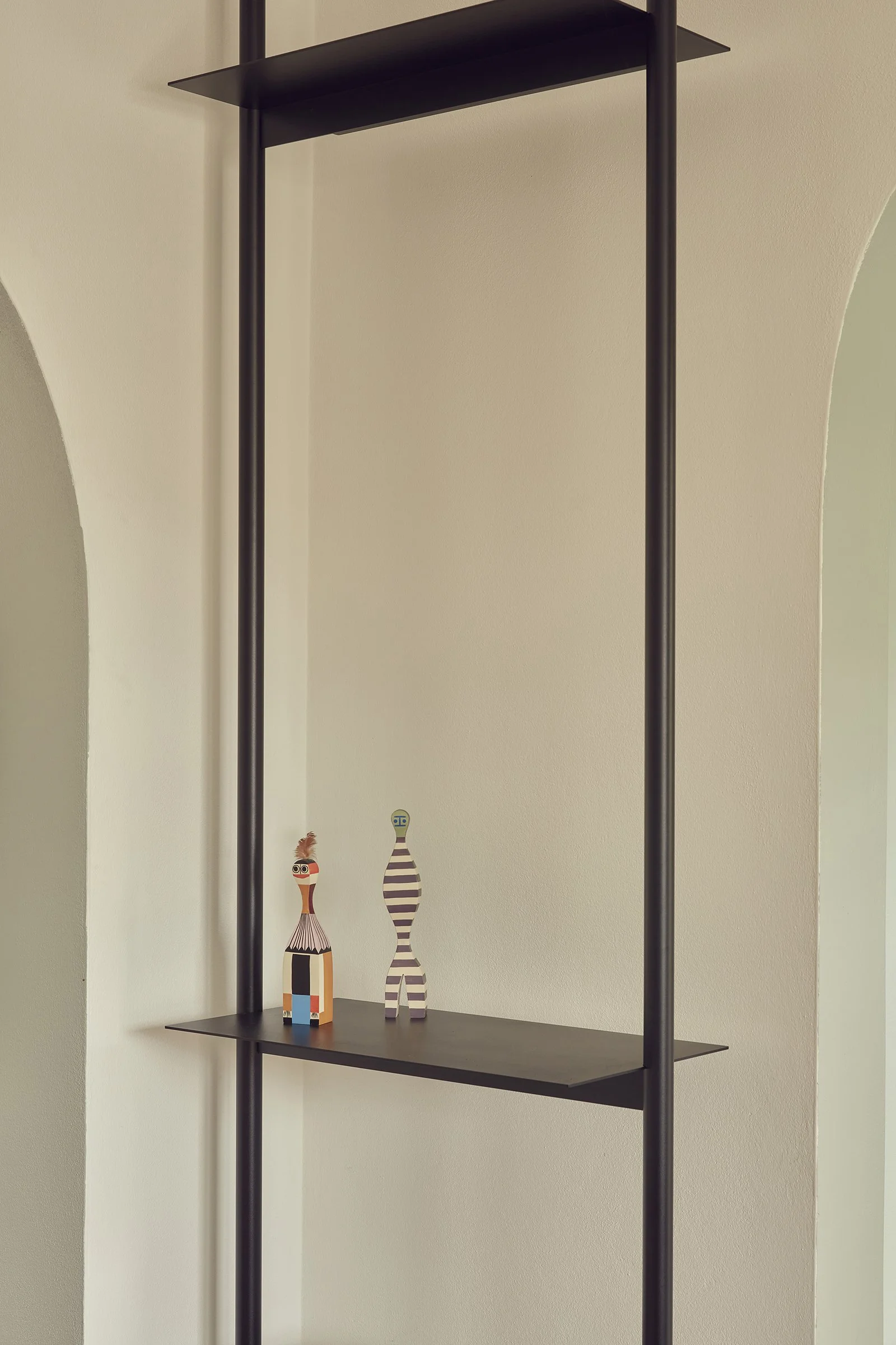 CUSTOM SHELVES DETAIL.jpg