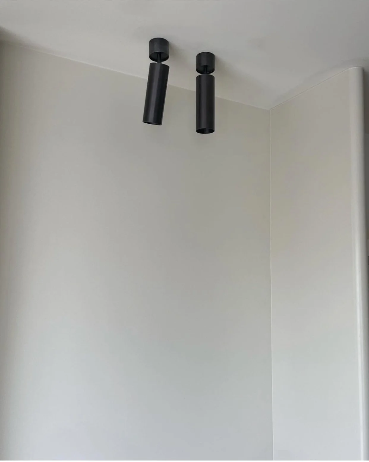 pivoting can florentine bronze.jpeg