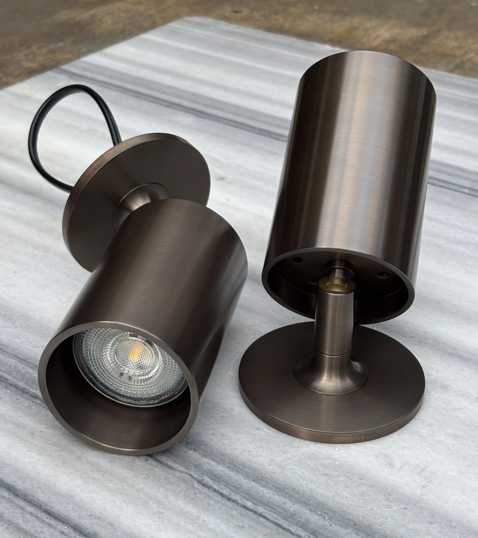 GIFFIN DESIGN - TECHNE SCONCE.JPG