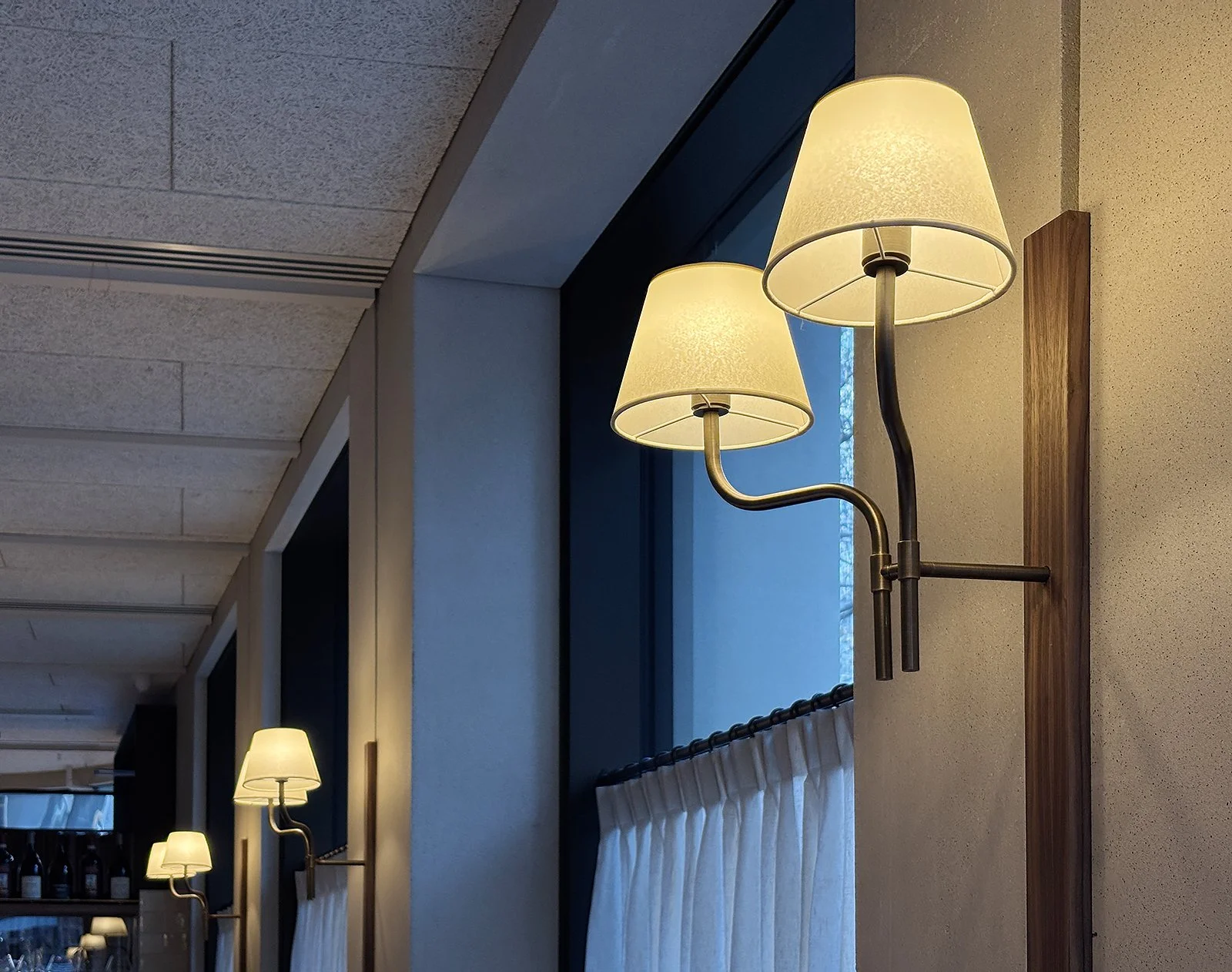 DOUBLE SHADE SCONCES 4.jpg