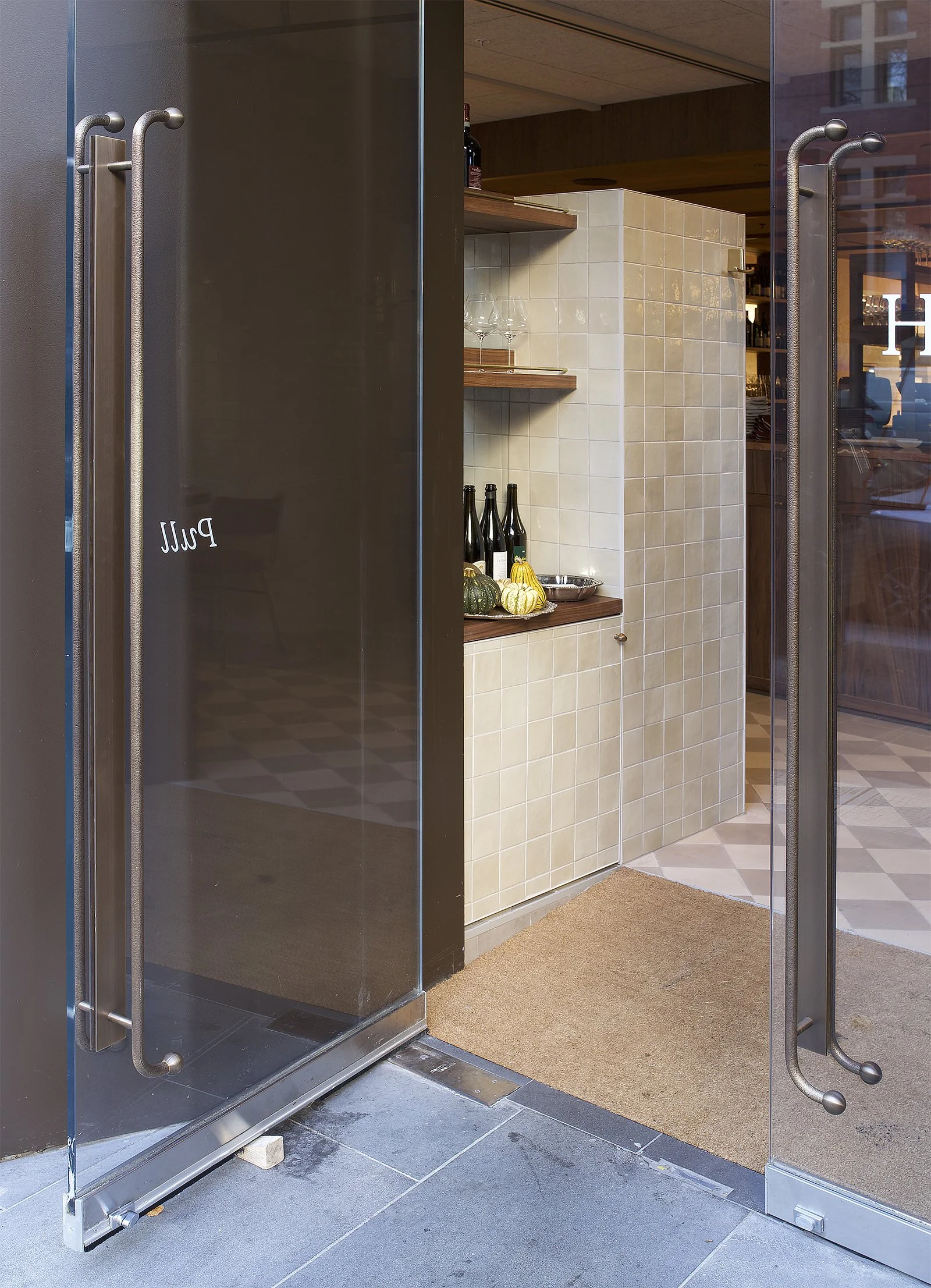 ENTRY HANDLES 2.jpg