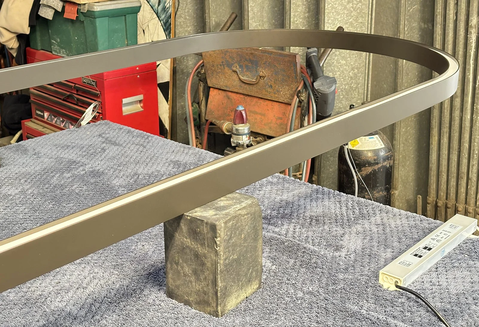 CUSTOM OBLONG PENDANT WORKSHOP DETAIL.jpg