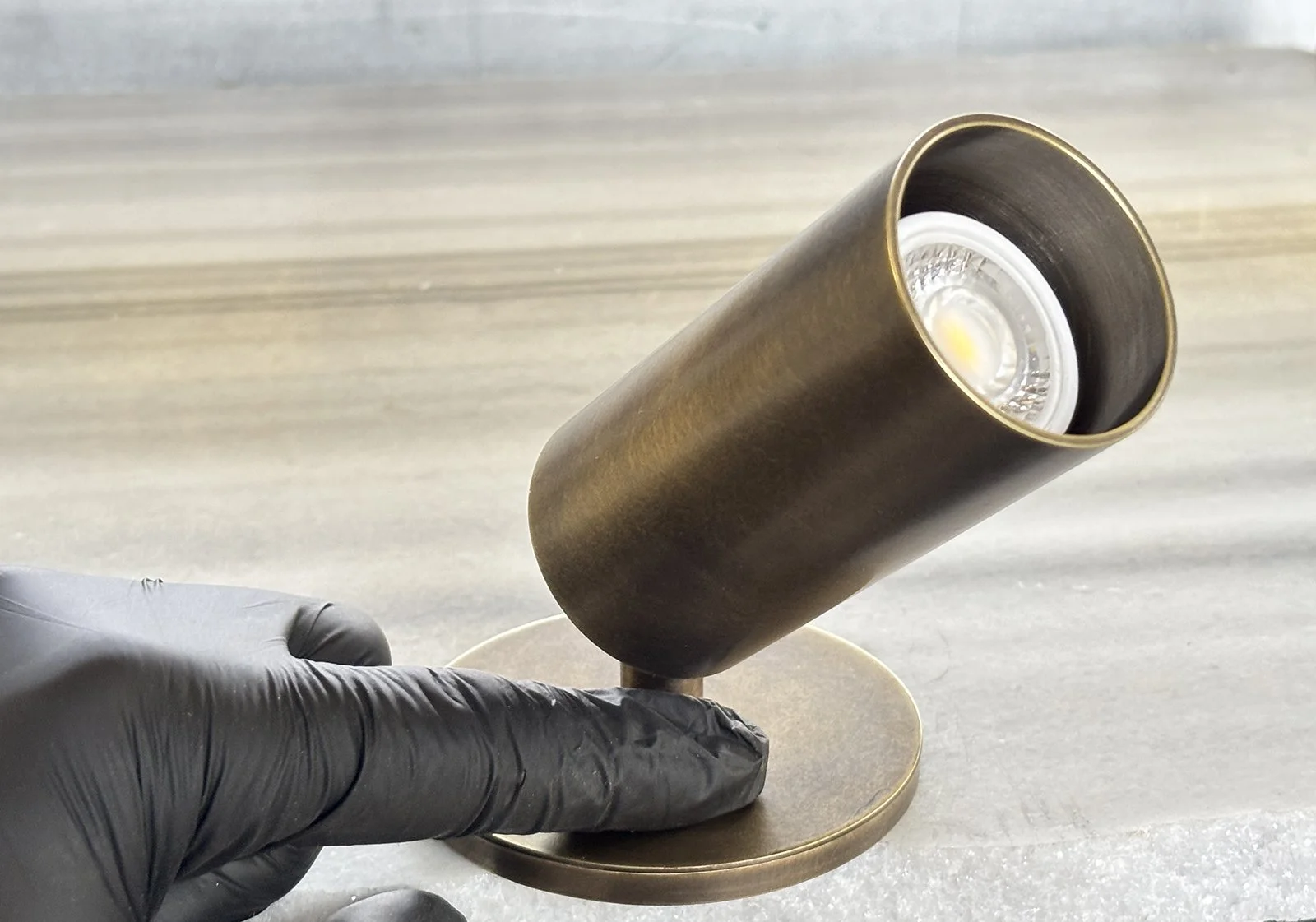 MINI SPOT RUBBED BRONZE III.jpg