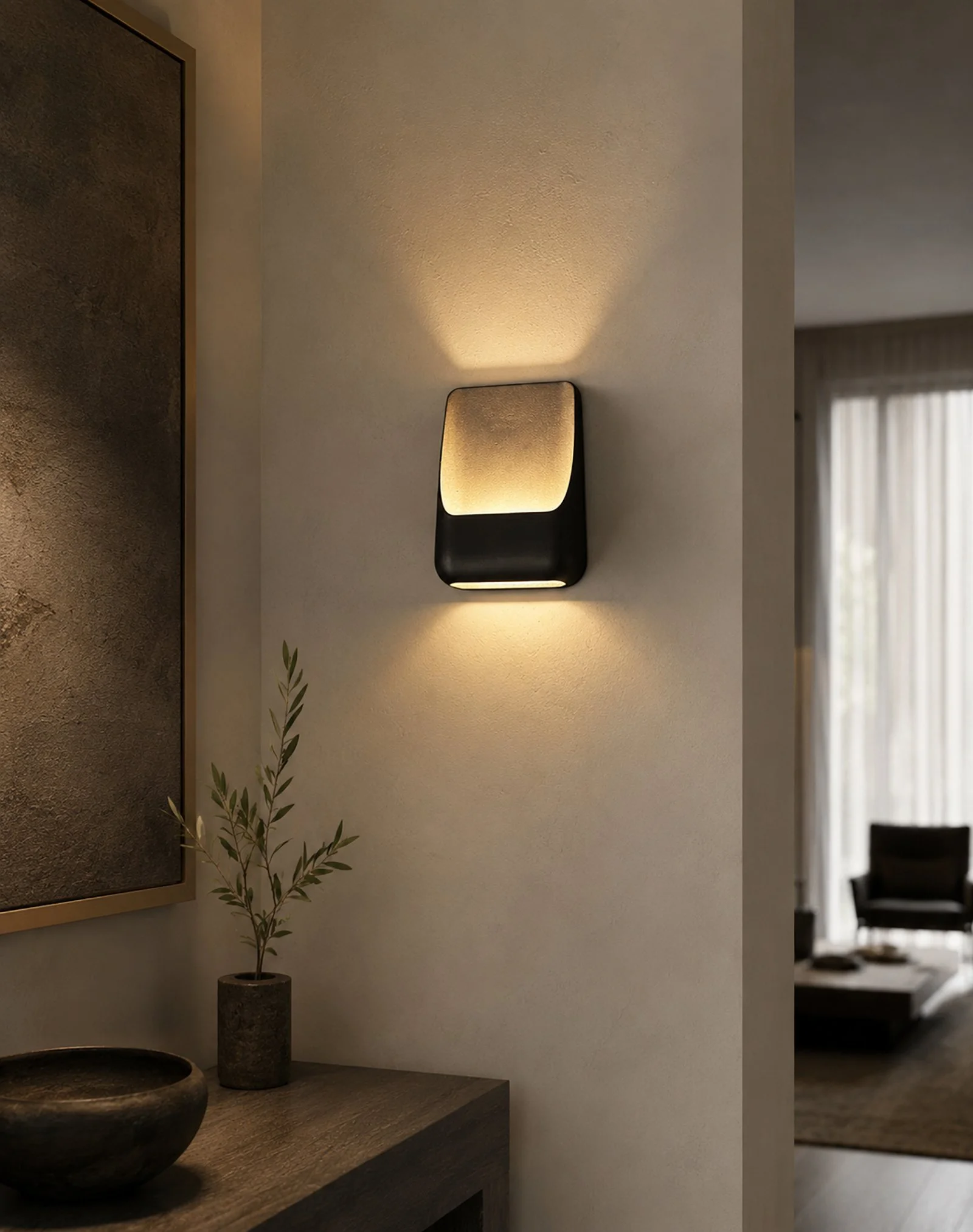 aura sconce insitu.jpg