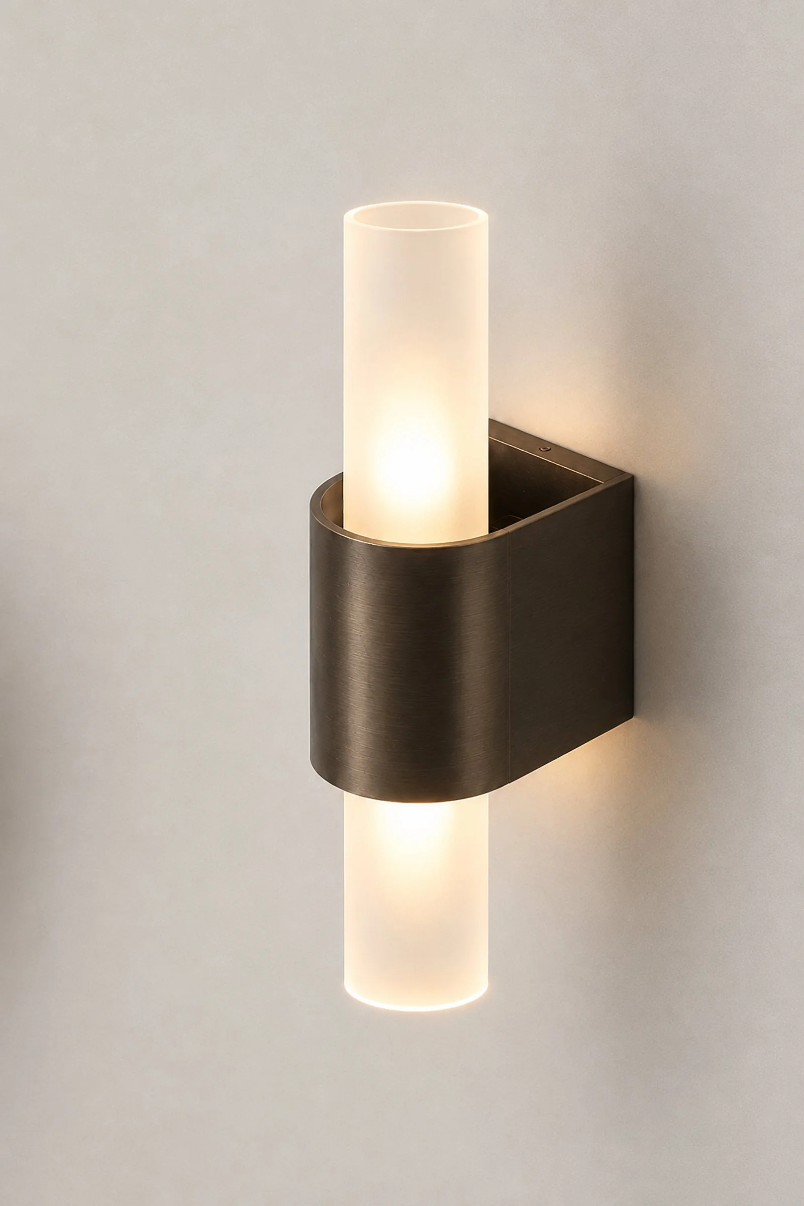 COVE GLASS SCONCE.jpg