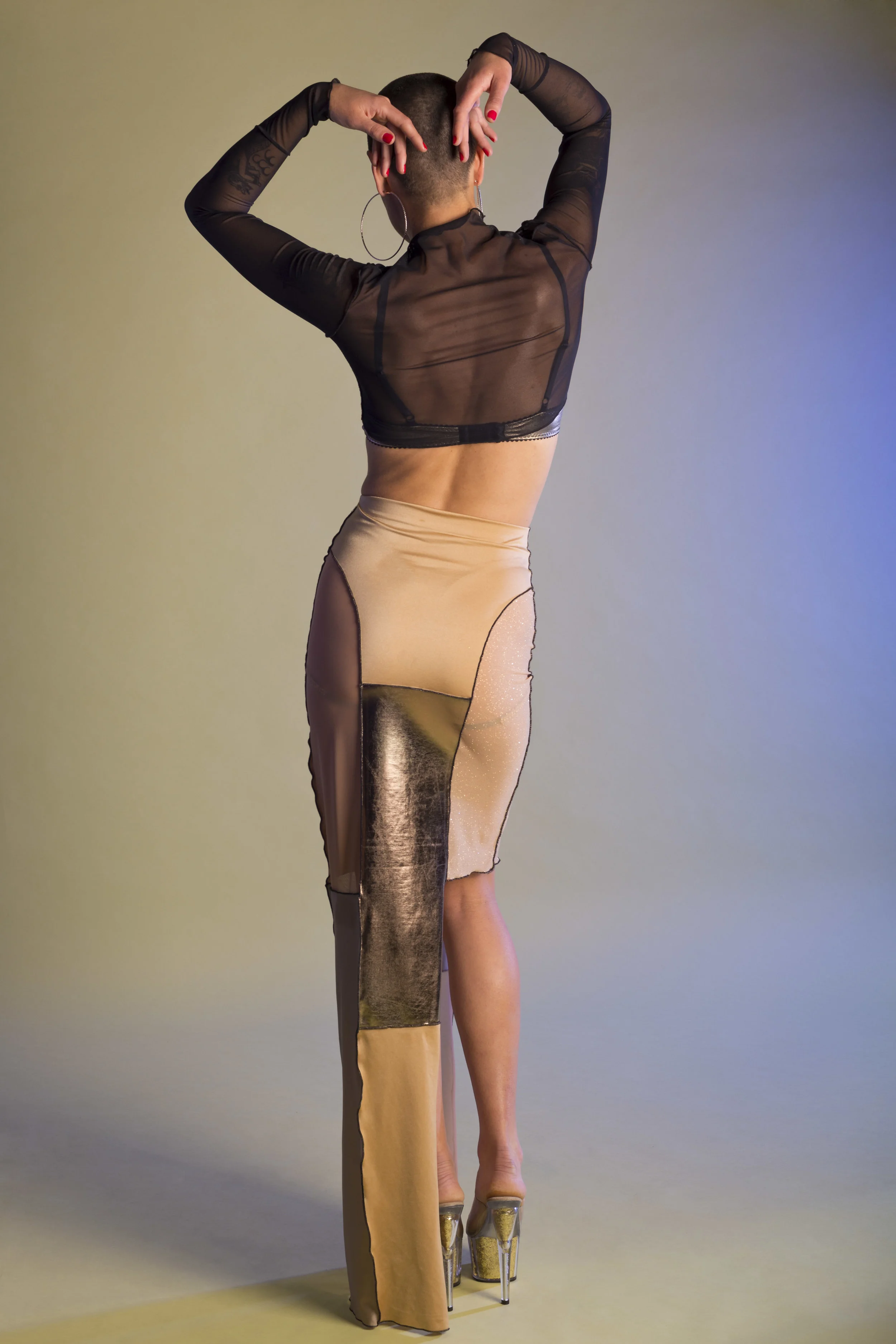 BLACK TOP 2.jpg