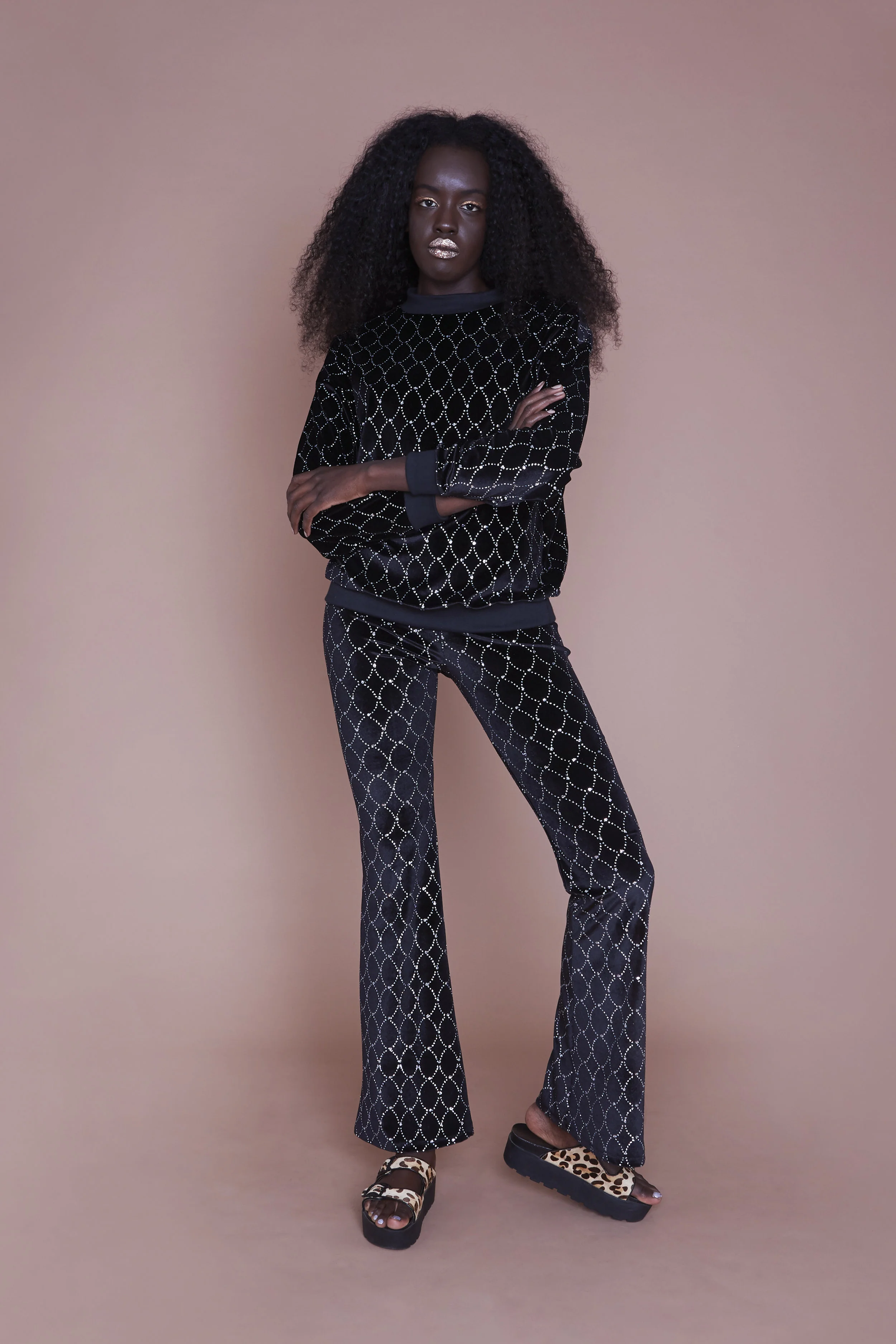 SP-TRACKSUIT_02.jpg