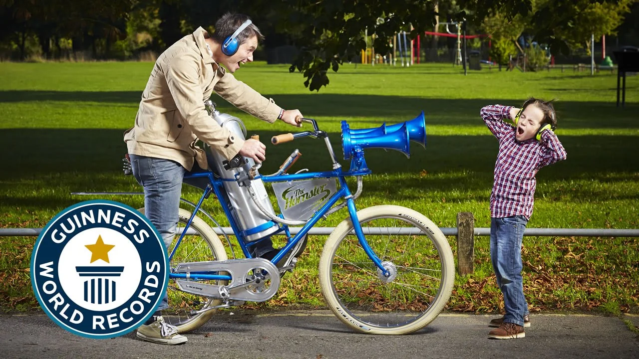 the-hornster-a-bicycle-with-a-mo.jpg