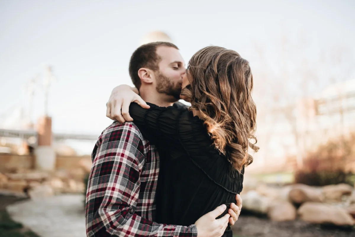 Leah and Andy Engagement - EDITS-0016.jpg