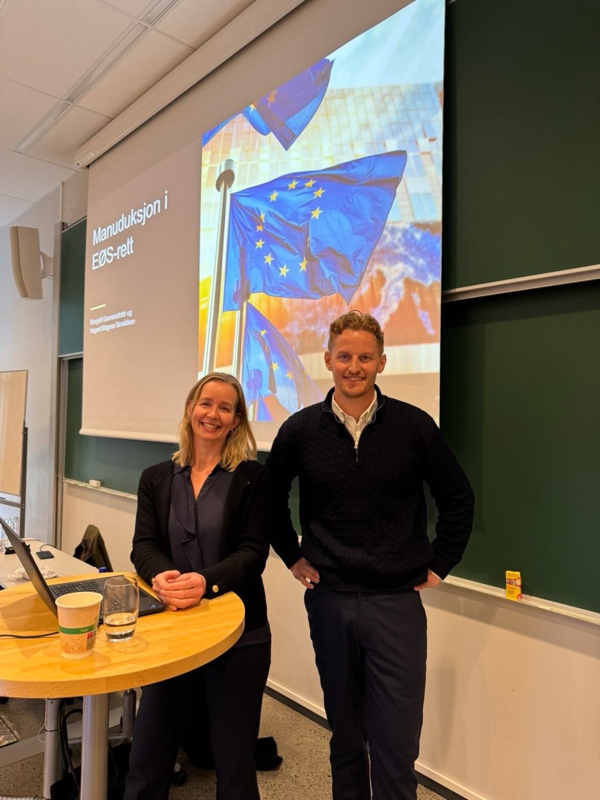I dag holdt @arntzengrette manuduksjon i E&Oslash;S-rett for 2. klasse ⚖️
Tusen takk for en solid og inspirerende gjennomgang! 💙