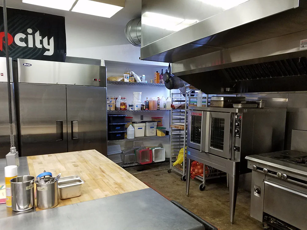 kitchen1.jpg