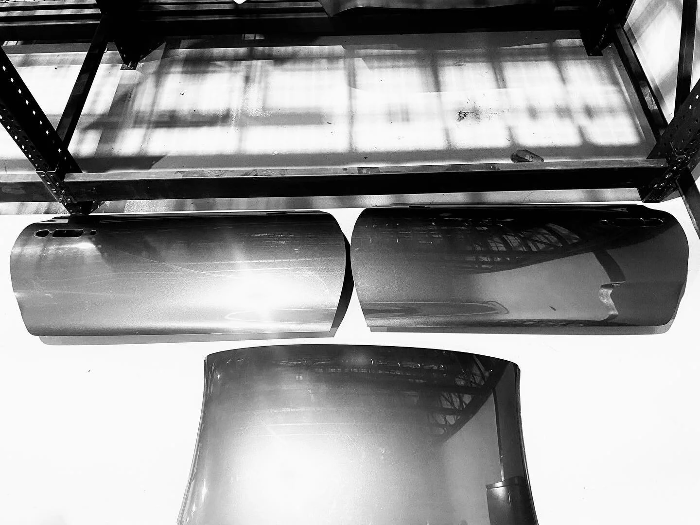 MKIV Supra doors and targa. Front bumper under the knife getting prepped. Fiberglas and Carbon option obviously. #JASE #jasecomposites #madeintheusa🇺🇸 #madeinthefuckinusa🇺🇸 #SIE #ATWTTB #chessnotcheckers