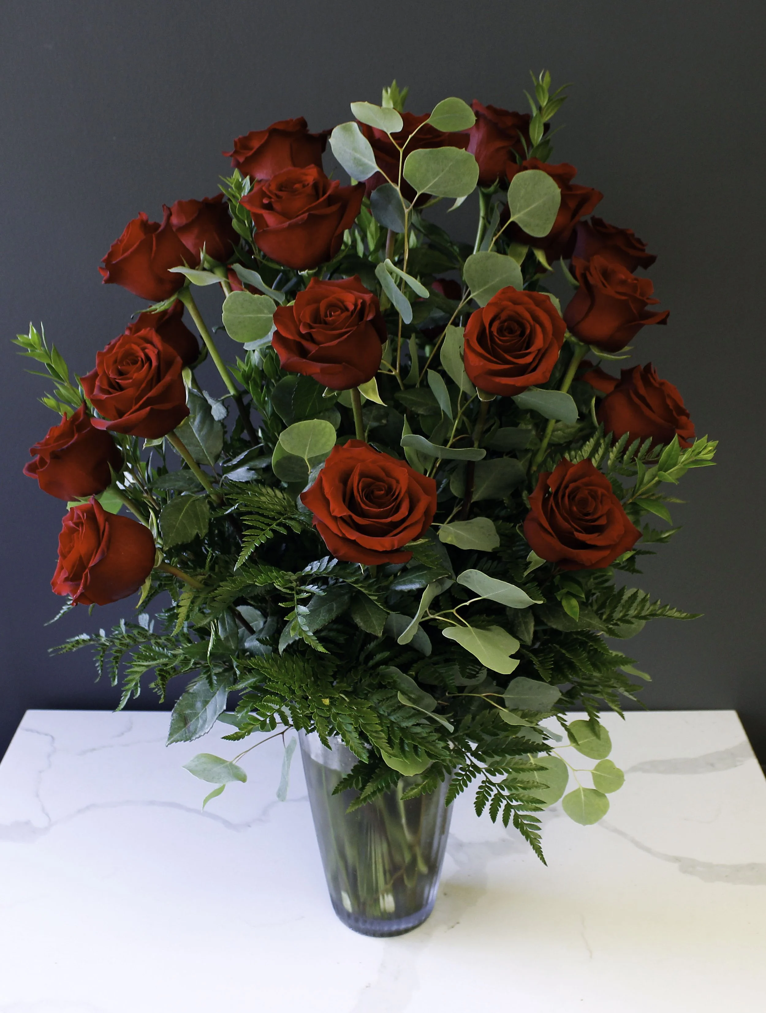 2dozenrose.jpg