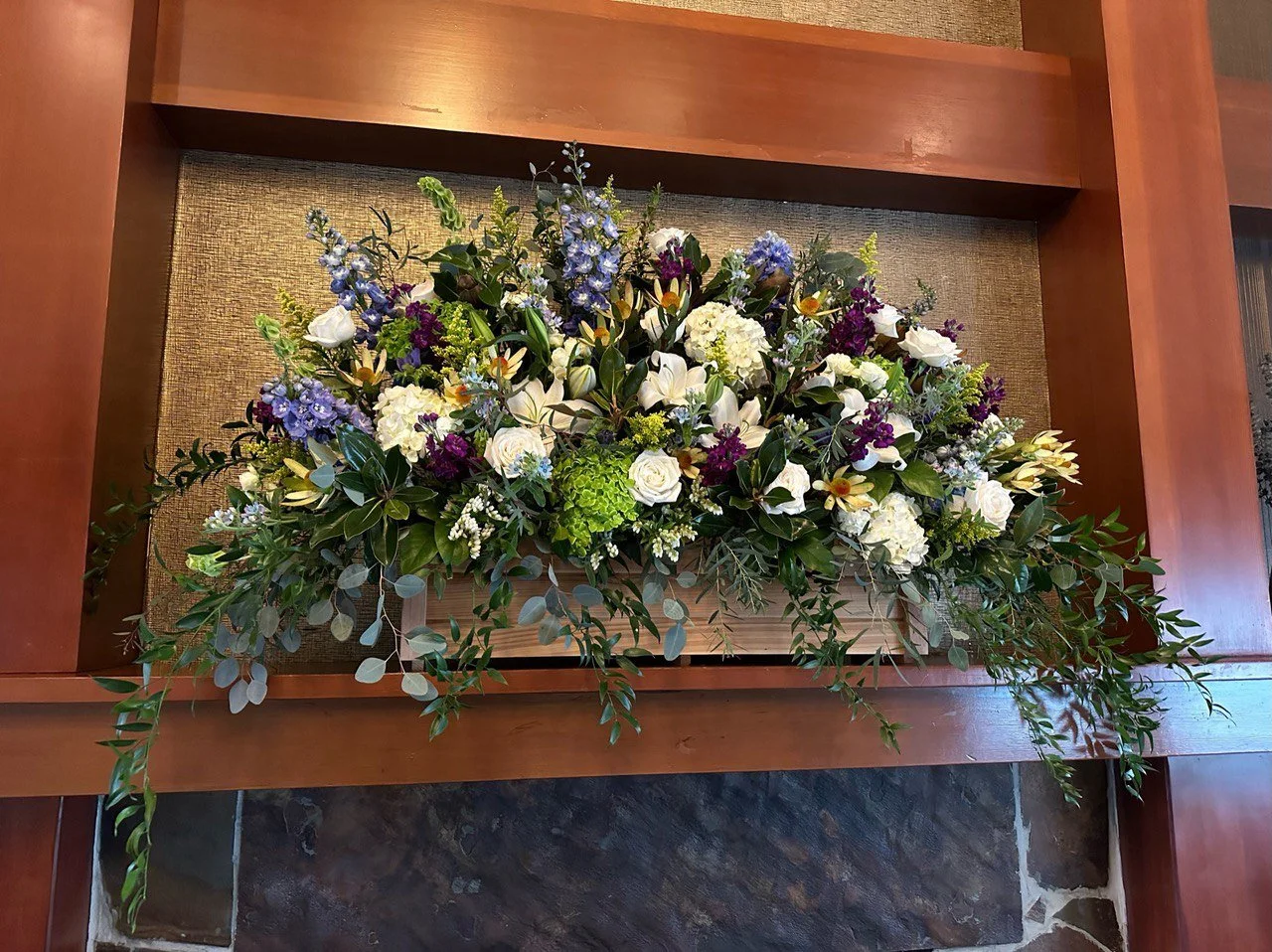 mantle-installation-florals.jpg