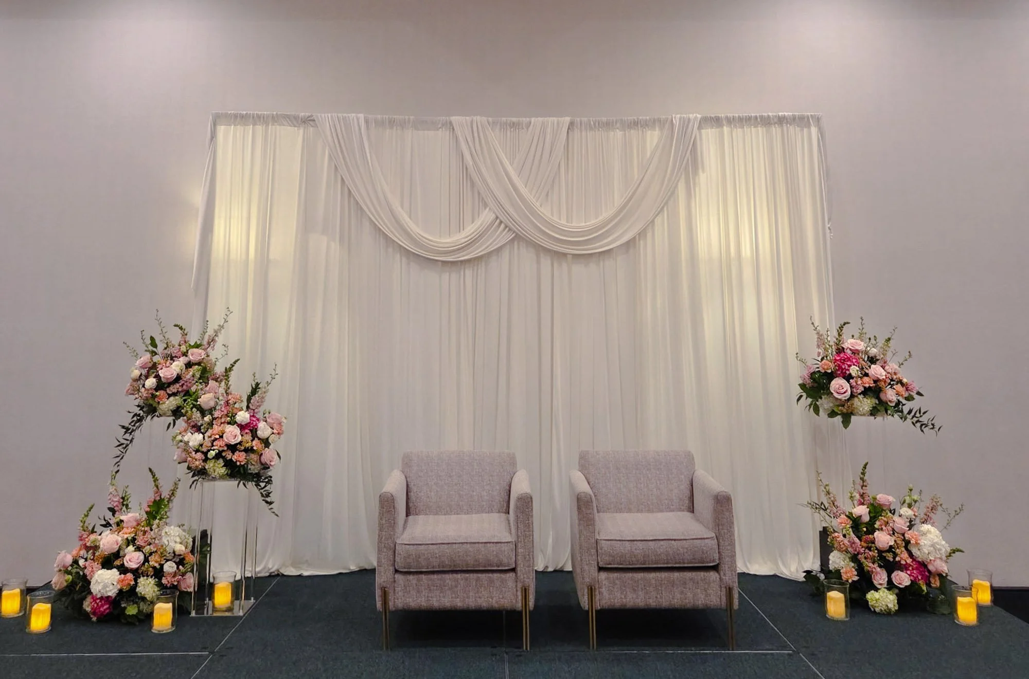flowers_with_drapes.jpg