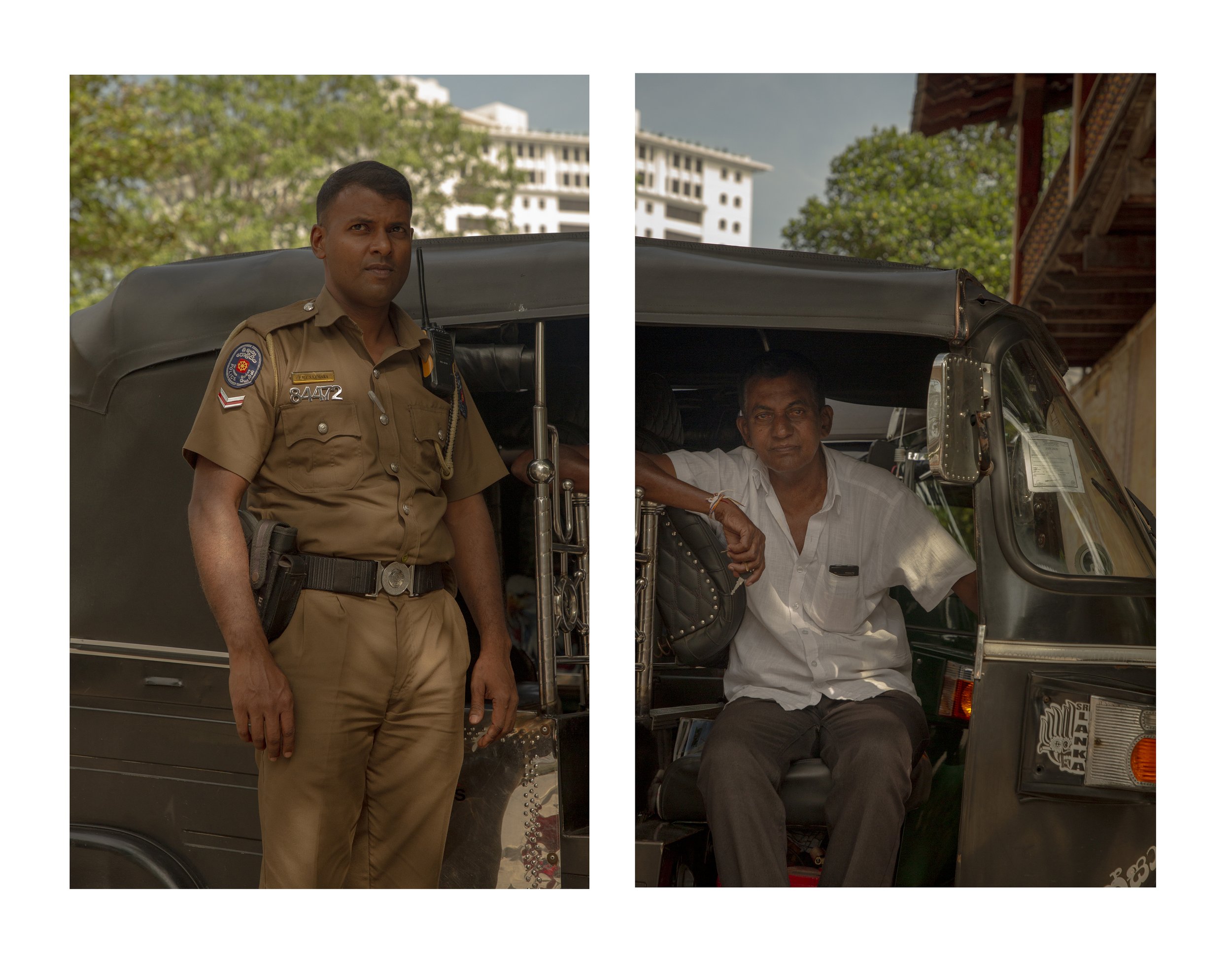 55_25-SriLanka_Policemen.jpg