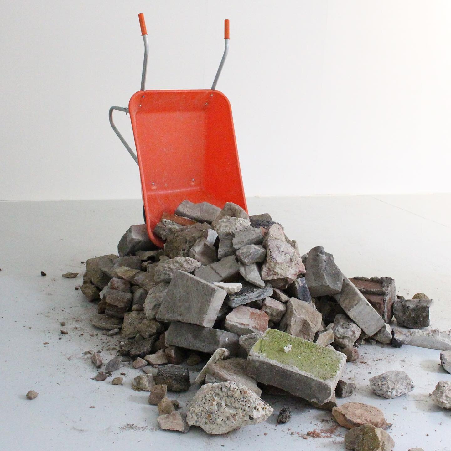 Rubble survey of 22 George Pl, Stonehouse, Plymouth PL1 3NY
At @karstgallery photo by  @ddoommmmoorree. curated by @jordanbaseman 
2016 
.
.
.
#ruins #rubble #isometriclifting #wheelbarrow #performingsculpture #archiving #localarcheology