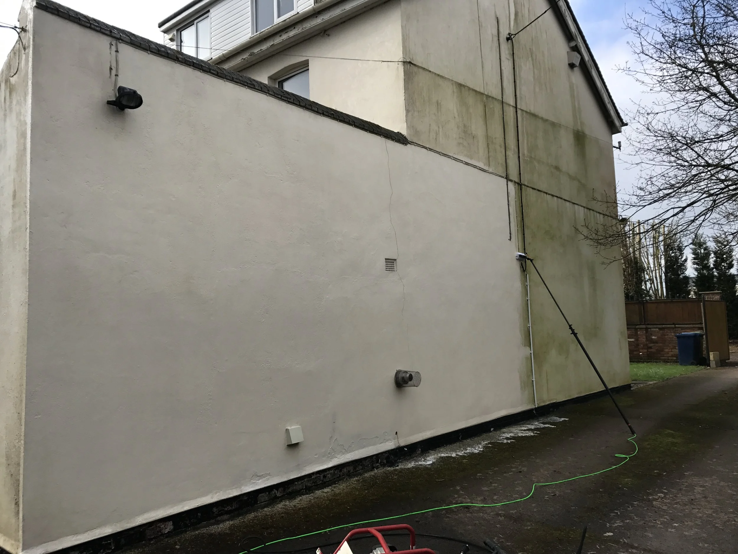 Render cleaning service available in Gloucester, Cheltenham and Stroud